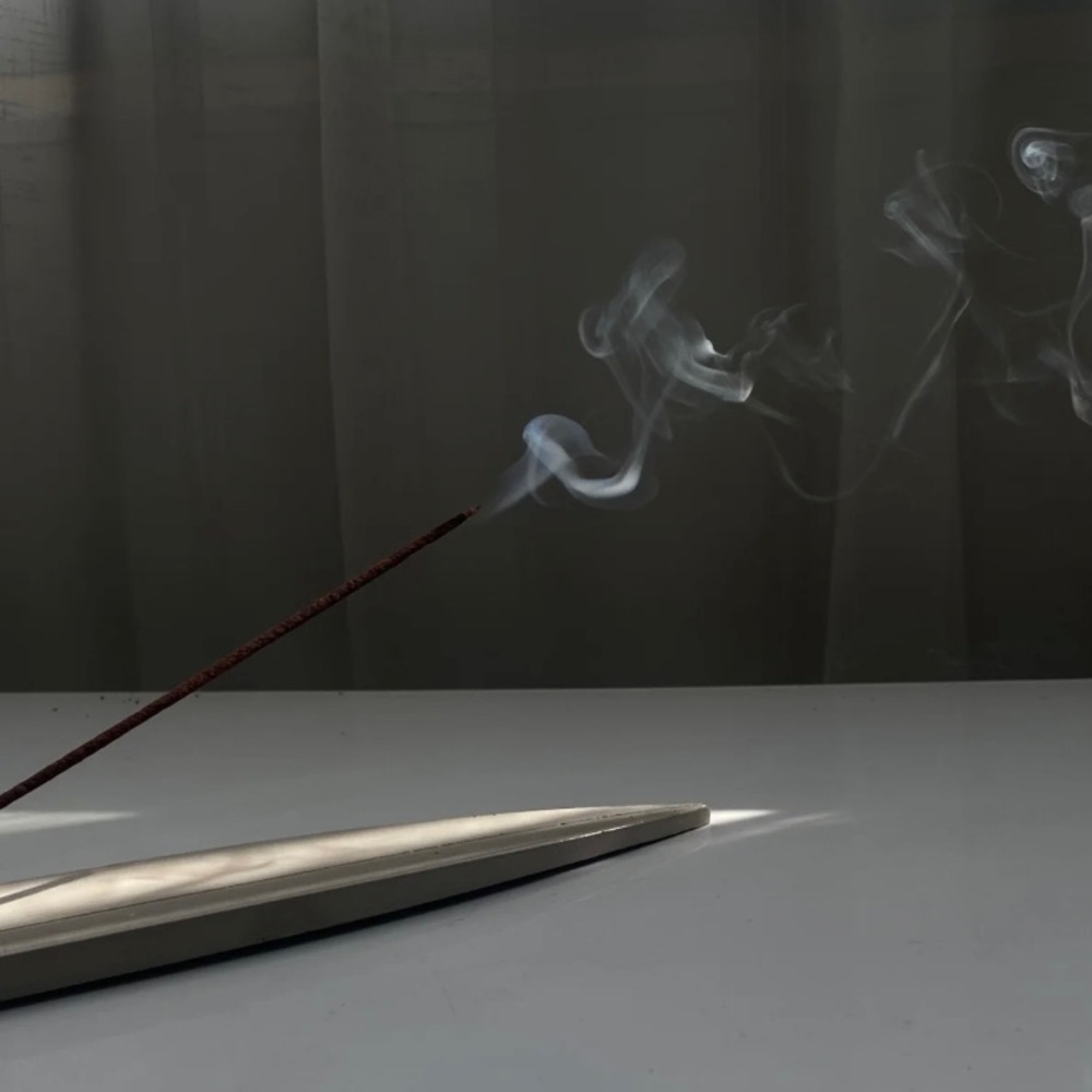 minimalist incense holder